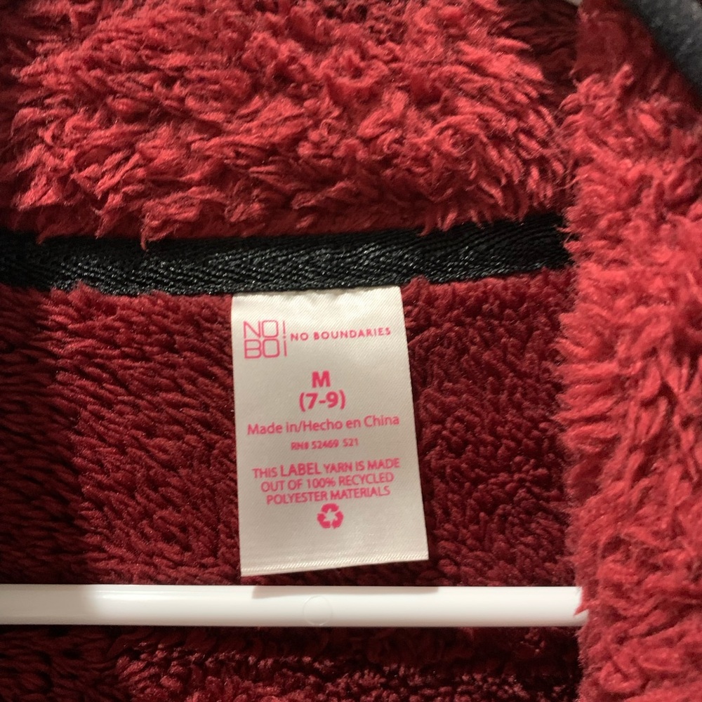 Deep Red Pullover - Picture 2 of 4